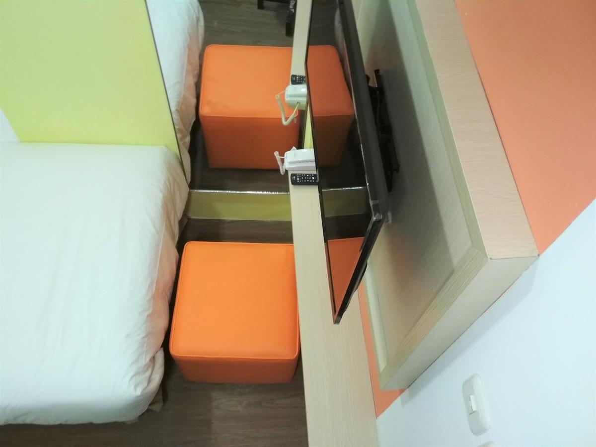 Djo Front One Inn Bengkulu Kültér fotó