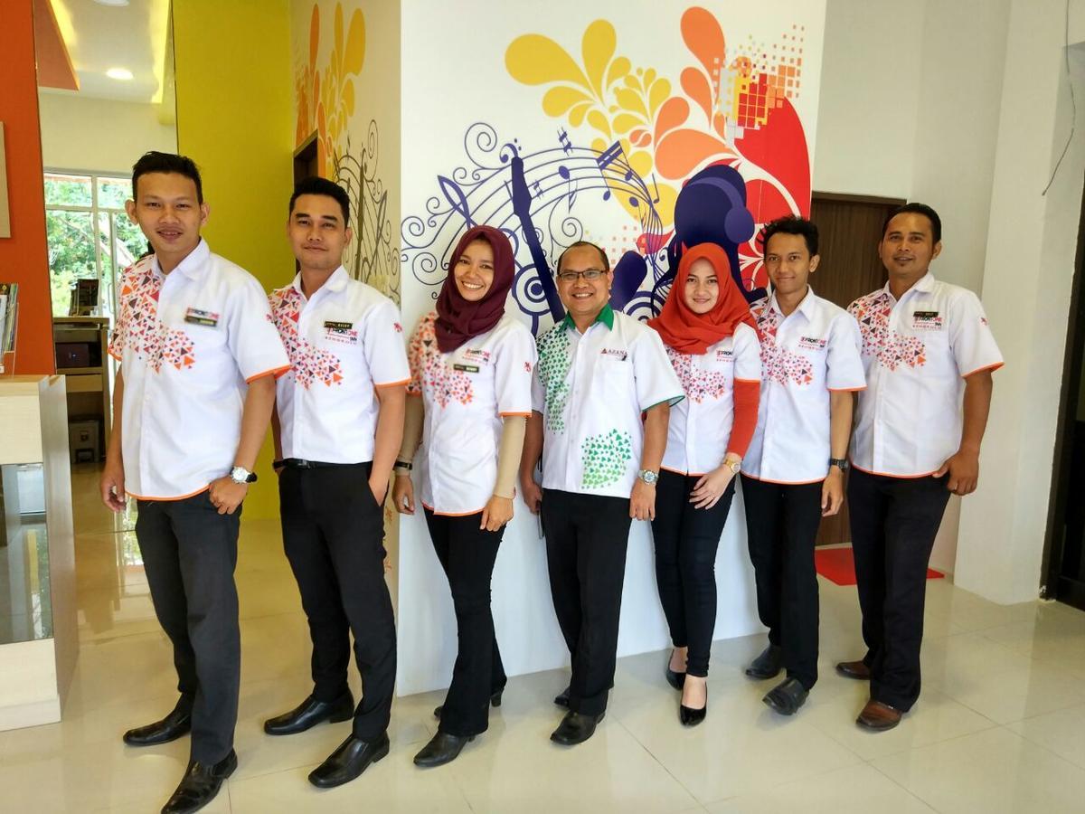 Djo Front One Inn Bengkulu Kültér fotó