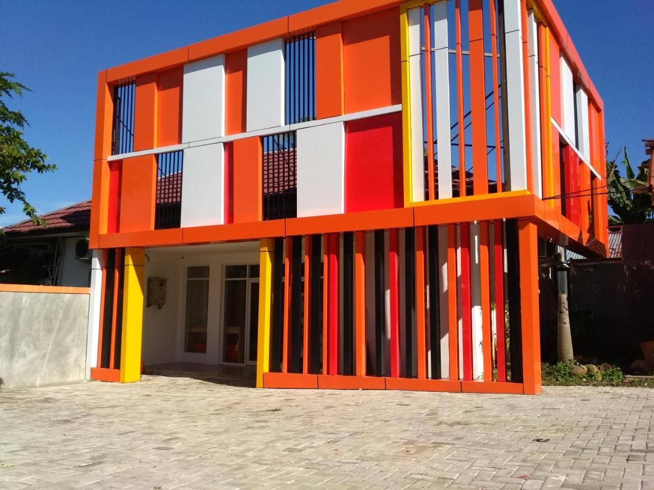 Djo Front One Inn Bengkulu Kültér fotó